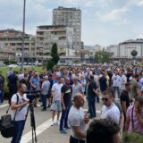 Radnici Fijata za ponedeljak najavili blokadu ulaza u Kragujevac 6
