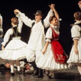 Koncert folklora kragujevačkog SKC-a na PMF-u 3