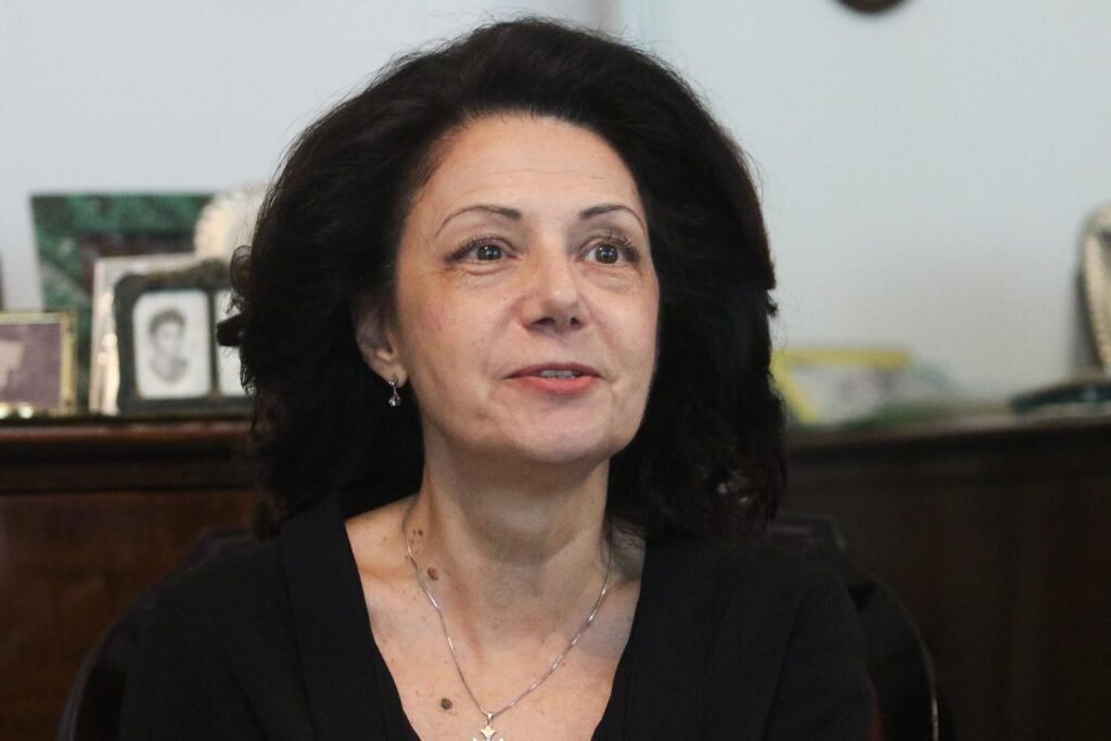 U septembru počinje veliki ustanak naroda protiv vlasti, bez oružja: Sagovornici Danasa o ishodu protesta Srbija protiv nasilja 2 U septembru počinje veliki ustanak naroda protiv vlasti, bez oružja: Sagovornici Danasa o ishodu protesta Srbija protiv nasilja 2