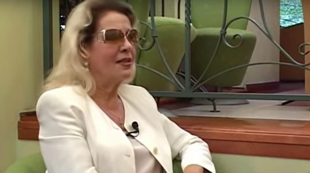 Vera Čukić prilikom uručenja 'Zlatnog pečata': Ova nagrada u meni budi mnoga sećanja i sentimentalno me potresa 1