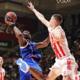 Efes produžio saradnju sa startnim centrom 5