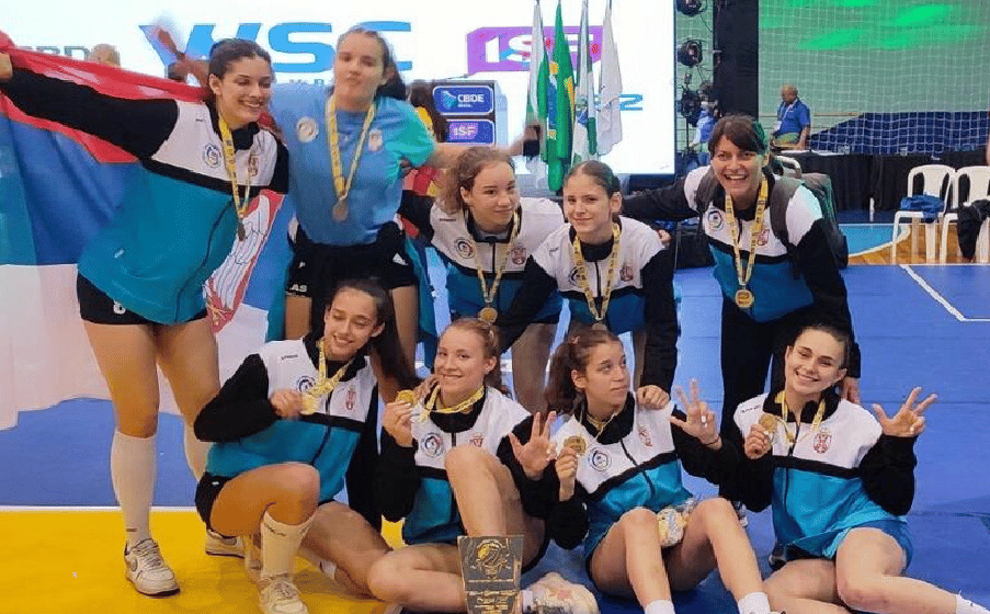 Veliki uspeh pazovačkih gimnazijalki: Sremice šampionke sveta u odbojci 1