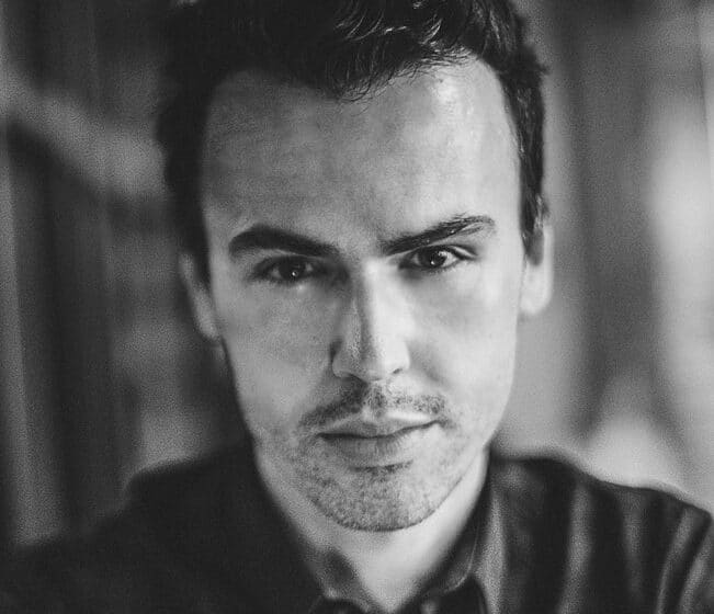 Izložba Aleksandra Miličića Intermezzo , ili šta je emotivni život u doba kusur-vremena, od 15. juna u Galeriji "Nikola Radošević" 1