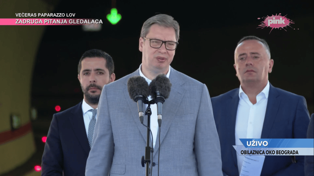 Reporterki N1 usred pitanja Vučiću isključen mikrofon 1