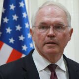 Američki ambasador u Beogradu sreo svoju učiteljicu iz drugog razreda: Sve što je Hil naučio o životu, naučio je od nje 6