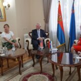 Evropska komanda američke vojske donirala oko tri miliona dolara za niške ustanove 13