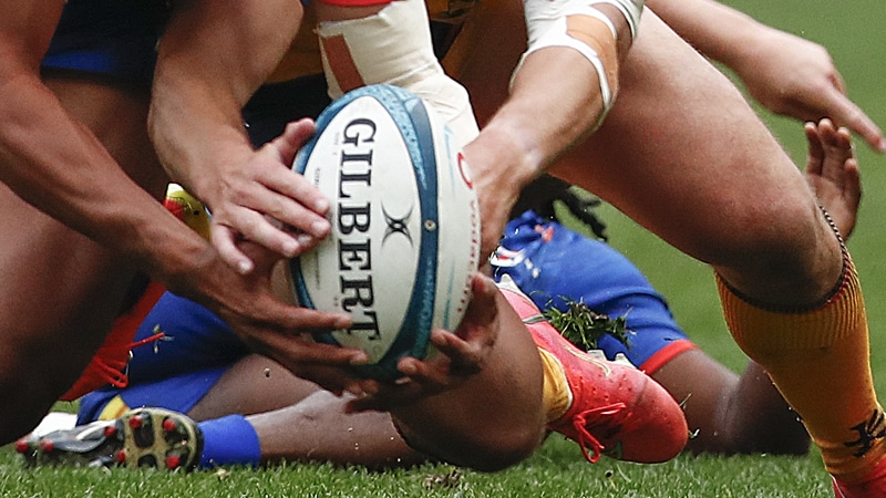 Prvi put u istoriji muški ragbi meč sudila ženska sudijska postava 1