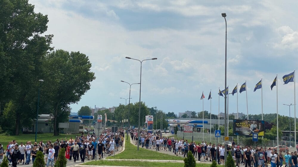 Radnici Fijata blokirali ulaz u Kragujevac, od srede najavljuju radikalizaciju protesta 1