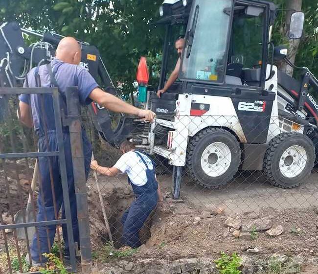 Na vodovodnu mrežu priključene romske porodice u Jankovom Mostu i Zrenjaninu 1