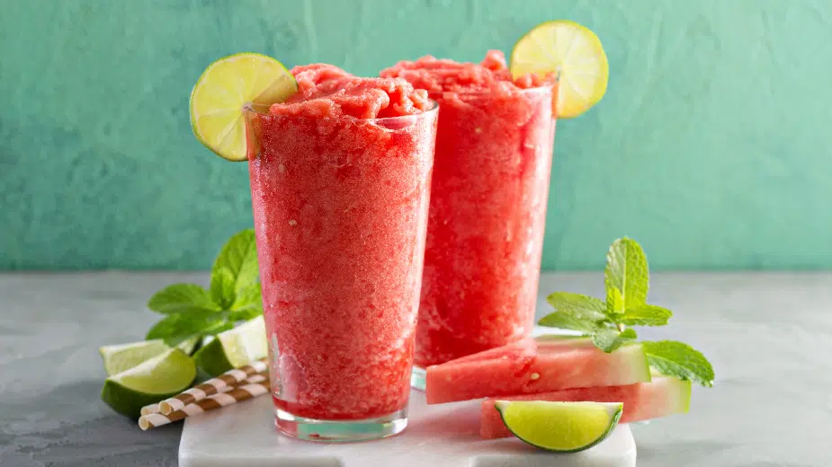 Kako napraviti savršeno letnje piće: Smrznuto osveženje od lubenice 1