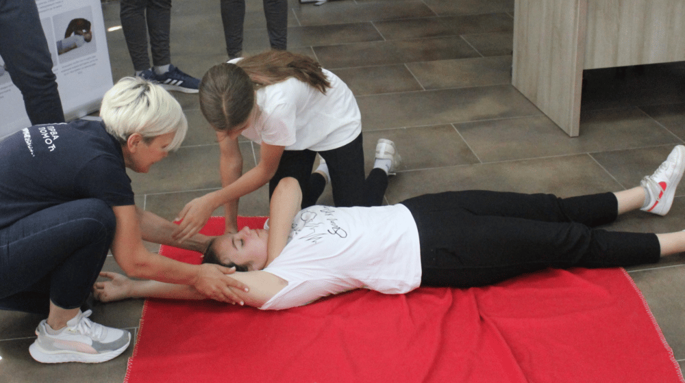U zrenjaninskom Crvenom krstu održana obuka oživljavanja u slučaju srčanog zastoja 1