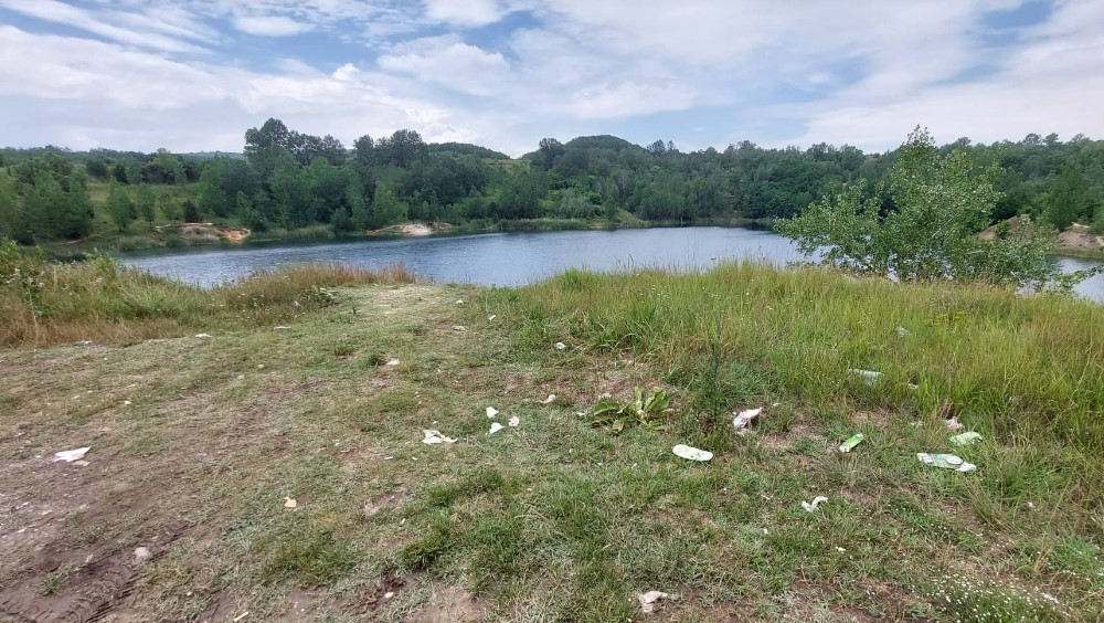 U Rgotini kod Zaječara nalazi se jedno od najčistijih jezera u Evropi, ali u njemu je zabranjeno kupanje 2