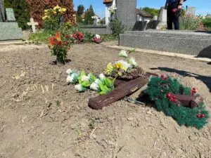 Kancelarija za KiM: Oskrnavljeno pravoslavno groblje u Skulanevu kod Lipljana 38