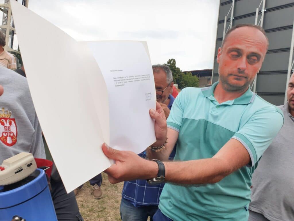 Završen protest radnika Fijata kod Sava Centra, sastanak sa Vučićem u subotu u 9 (FOTO, VIDEO) 2