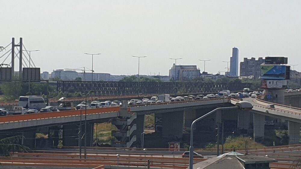 Sudar na Gazeli, jedna osoba teže povređena: Velika gužva u smeru ka gradu 1