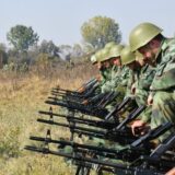 Bezbedno na jugu Srbije: Komandant KOV Srbije Milosav Simović obišao baze uz administrativnu liniju sa KiM 4