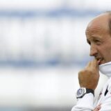 Visel Kobe otpustio Migela Anhela Lotinu 1