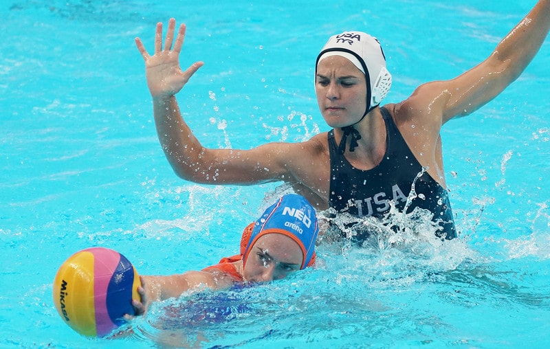 Amerikanke vedre i oblače 1