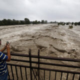 U nevremenu u Francuskoj jedna osoba stradala, 15 povređeno 11