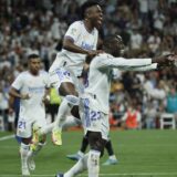 Dolaskom Rudigera Mendi se seli na klupu 12