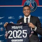 Mbape vredi kao četiri "Dedinje 2" 2