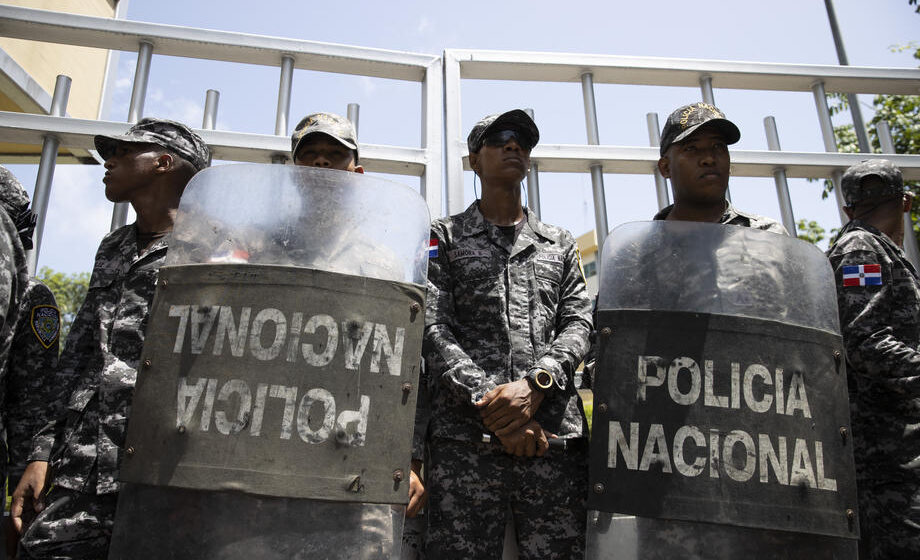 Poginulo više od 113 osoba u padu plafona diskoteke u Dominikanskoj Republici 1