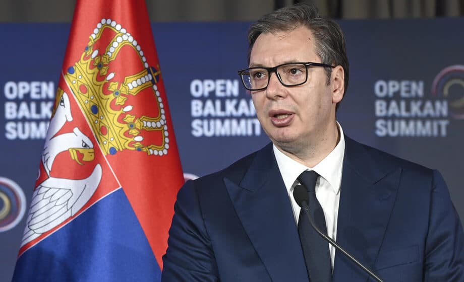 Komersant: Vučić odugovlači sa uvođenjem sankcija Rusiji 1