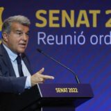 Barselona na ivici opstanka 4