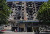 Bojčenko: Situacija u Mariupolju "katastrofalna", ljudi se bore za hranu 3