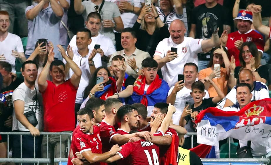 Dragan Stojković: Dominacija pa pet minuta kazne 1