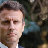 Makron: Ne treba se predati još uvek živom antisemitizmu 4