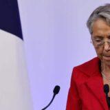 Francuska premijerka podnela ostavku, Makron nije prihvatio 11