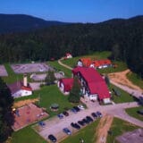 Na sat vožnje od Kragujevca uzdiže se Goč, fabrika kiseonika, a tu je i "šumadijsko more" 13