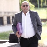 "Vučićev trbuhozborac priprema teren za prihvatanje zahteva": U kom pravcu ide Đukanovićevo tvitovanje o protestu? 5