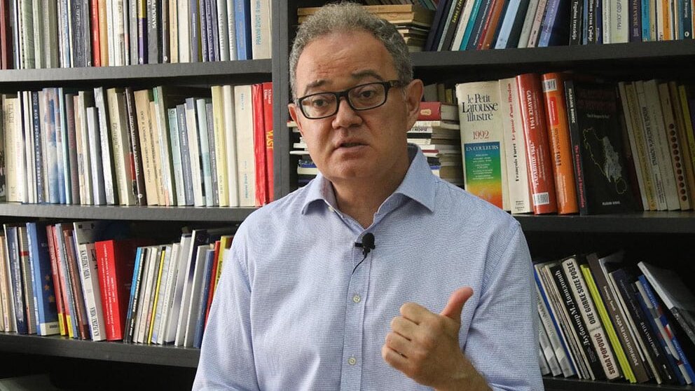 U najneizvesnijoj trci do sada članovi Demokratske stranke danas biraju predsednika 2