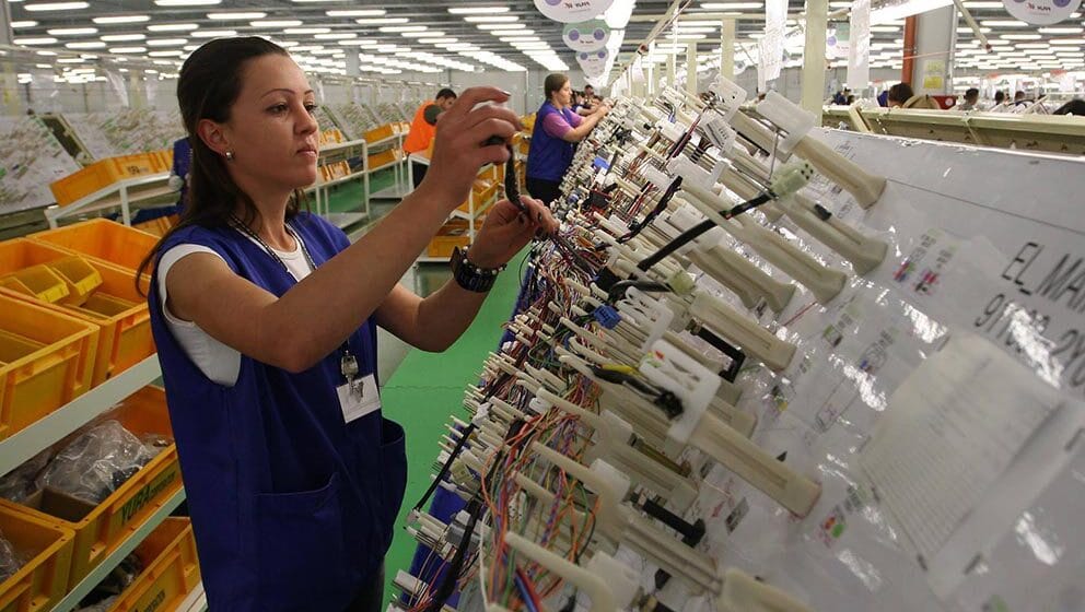 Zbog čega žene čine samo devet odsto građana sa najvećim prihodima u Srbiji? 1