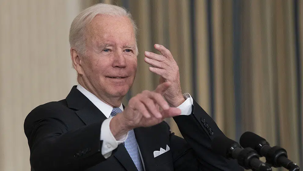 Bajden negativan na korona virus, danas izlazi iz izolacije 1