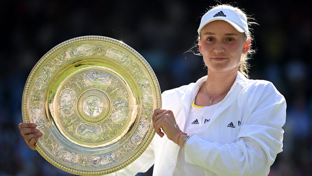 Elena Ribakina: Šampionka u raljama politike 1