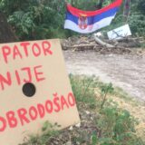 "Seče drveća nema otkako građani telima brane Šodroš": Mesec dana Novosađani kampuju u tom delu grada 8