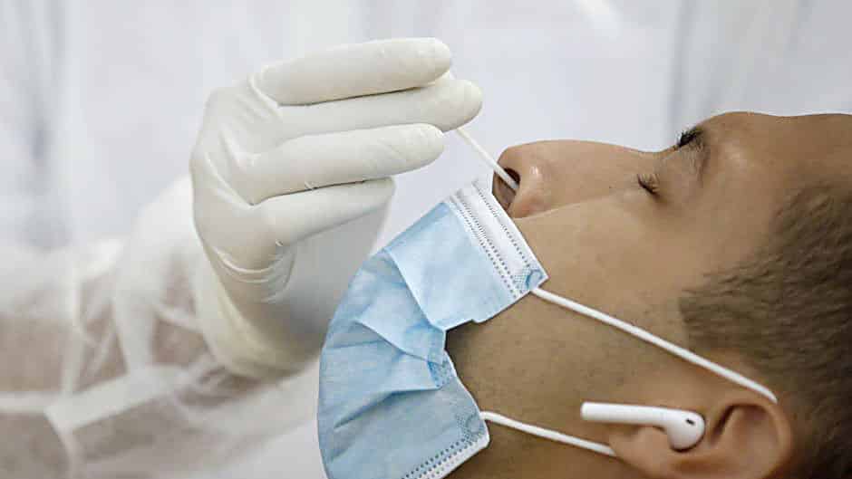 Zbog kovida zabranjene posete zdravstvenim ustanovama: Tri kovid ambulante u Beogradu od ponedeljka otvorene 24 časa 1