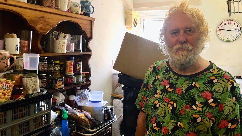 Psihologija i mentalno zdravlje: Kada nagomilani predmeti postaju poremećaj 1 Edvard Braun