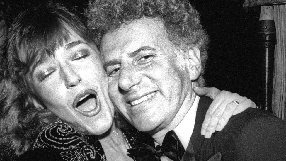 Amerika i zabava: Umro nekadašnji vlasnik najpopularnijeg noćnog kluba „Studio 54" 2 Mark Fleischman with an unidentified woman at Studio 54 in 1981