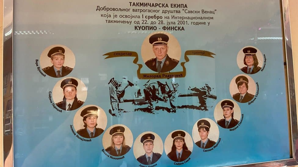 Visoke temperature i vatrogasci: Kad toplotni talas preti - ko i čime gasi požare u Srbiji 16 Vatrogasci