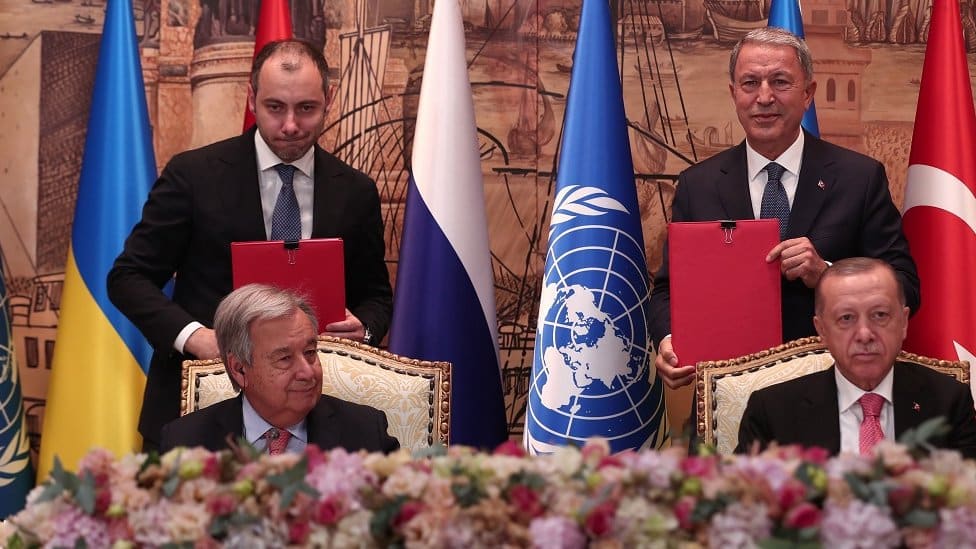 Rusija i Ukrajina: Moskva i Kijev postigli dogovor o nesmetanom izvozu ukrajinskih žitarica 1 sporazum