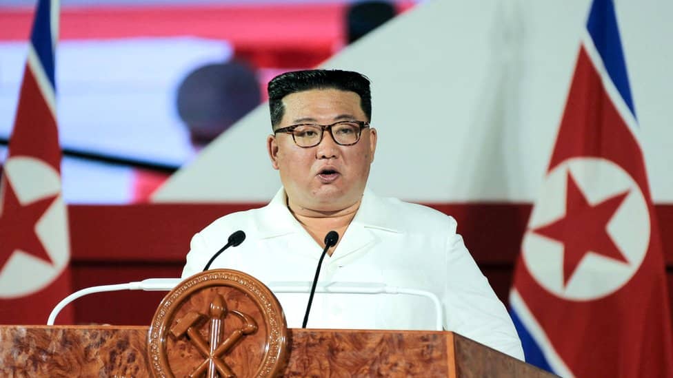 Severna Koreja: Kim Džong Un kaže da je Pjongjanmg spreman da mobiliše nuklearne snage 14