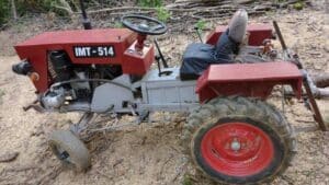 Kako je majstor iz Vranja samo za svoju dušu sastavio traktor od delova sa otpada 2