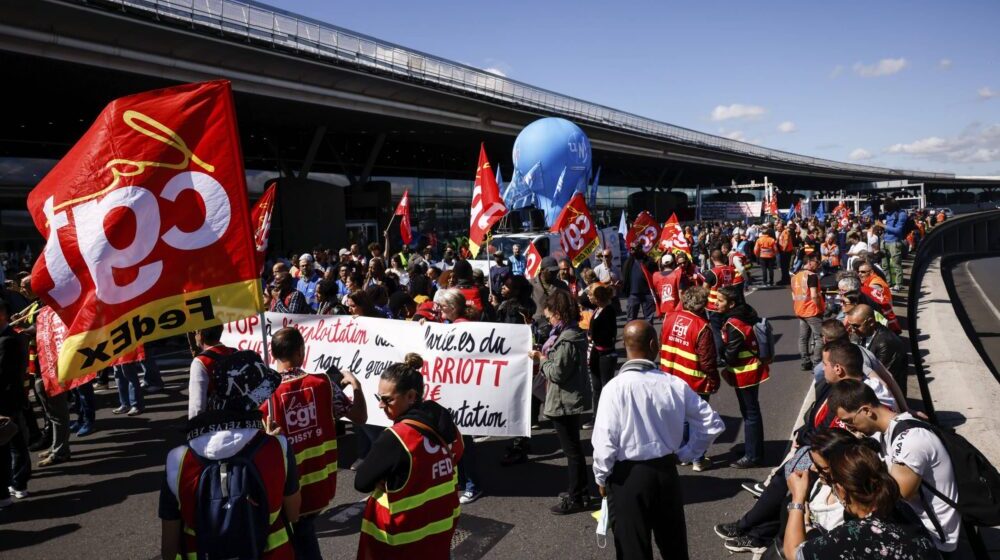 Završen glavni štrajk na pariskim aerodromima, uslužno osoblje i dalje neće raditi 1