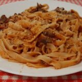 Rezanci sa džigericom i pečurkama (RECEPT) 1