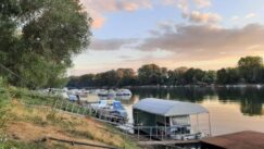 "Čamcem sam po Tisi": Splavarenje Tisom, masaža na traktorkama i pečenje ribe na plaži 3