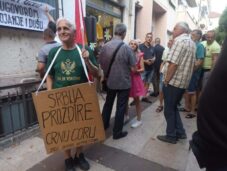 "Ne pristajemo na revizionizam i otimanje istorije, ne pristajemo na odustajanje od evropskog puta" 4